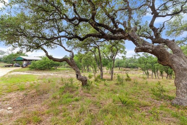1850 Pursley RD, Dripping Springs, TX 78620