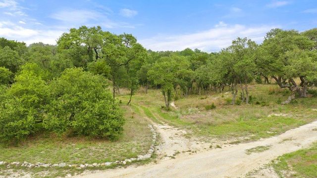 1850 Pursley RD, Dripping Springs, TX 78620