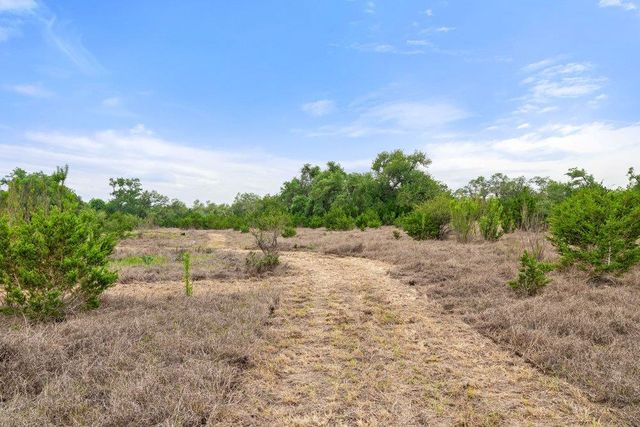 1850 Pursley RD, Dripping Springs, TX 78620