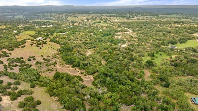 1850 Pursley RD, Dripping Springs, TX 78620
