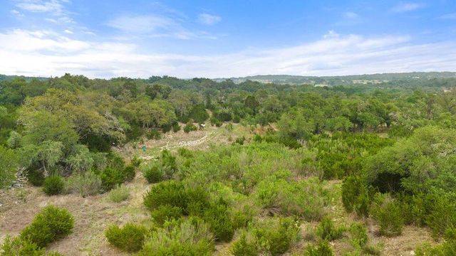 1850 Pursley RD, Dripping Springs, TX 78620