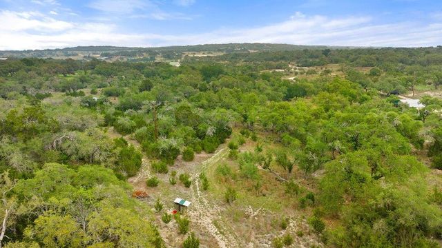 1850 Pursley RD, Dripping Springs, TX 78620