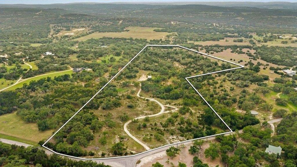 1850 Pursley RD, Dripping Springs, TX 78620