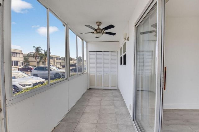 212 Monaco Way E, Delray Beach, FL 33446