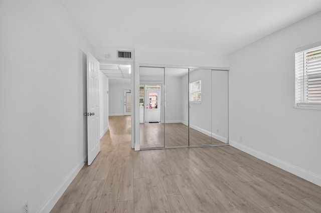 212 Monaco Way E, Delray Beach, FL 33446