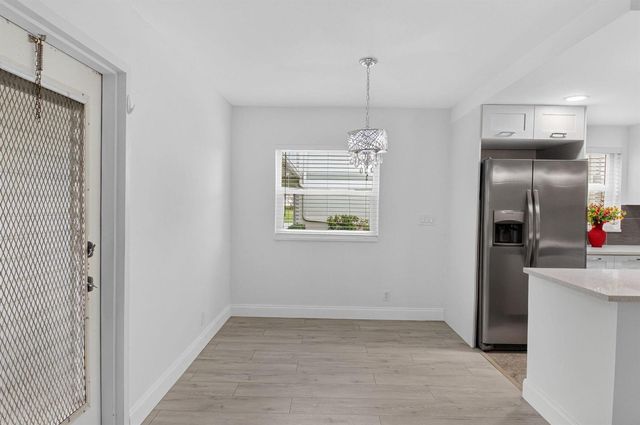 212 Monaco Way E, Delray Beach, FL 33446