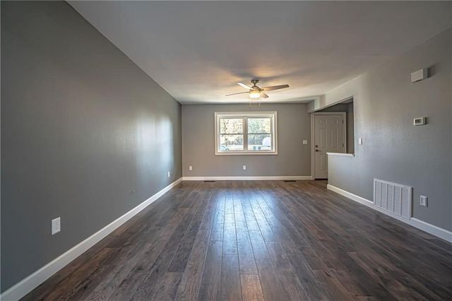 1312 Royal Drive Unit A, Bentonville, AR 72712