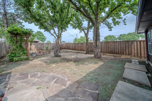 728 Violet Court, Mesquite, TX 75150