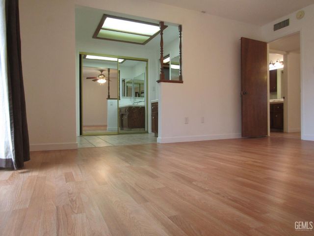 7617 Weldon Avenue, Bakersfield, CA 93308