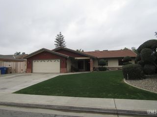7617 Weldon Avenue, Bakersfield, CA 93308