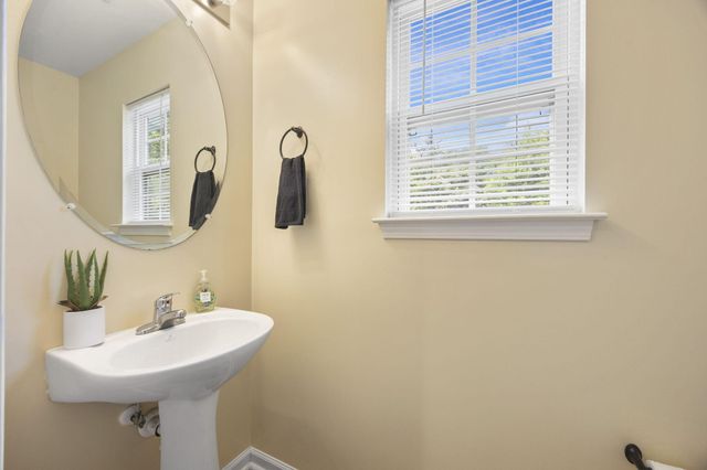 102 Sugarplum Drive, Summerville, SC 29485