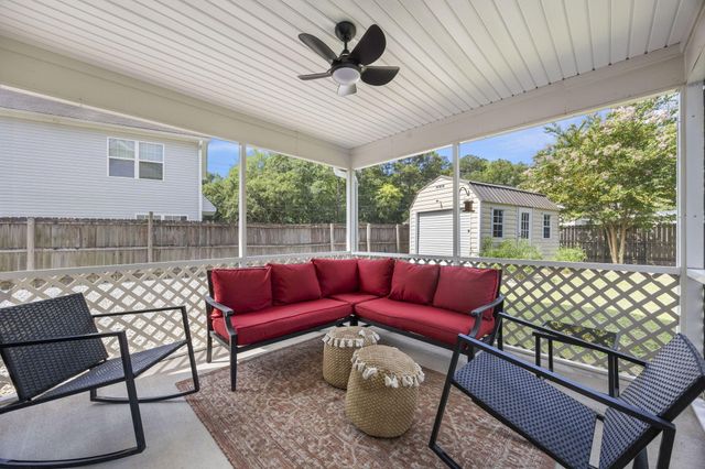 102 Sugarplum Drive, Summerville, SC 29485