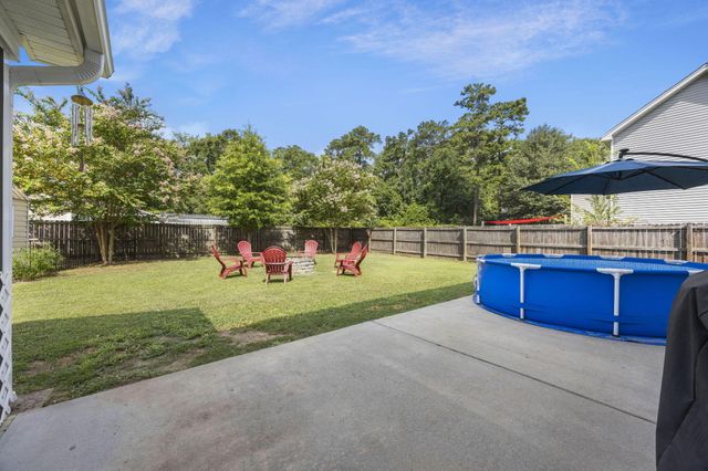 102 Sugarplum Drive, Summerville, SC 29485