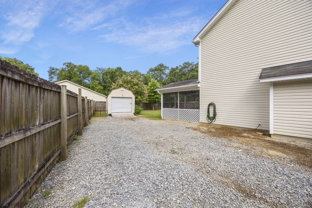 102 Sugarplum Drive, Summerville, SC 29485