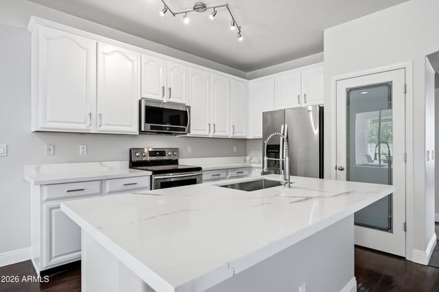 34634 N APPALOOSA Way, San Tan Valley, AZ 85144
