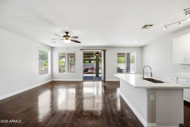 34634 N APPALOOSA Way, San Tan Valley, AZ 85144