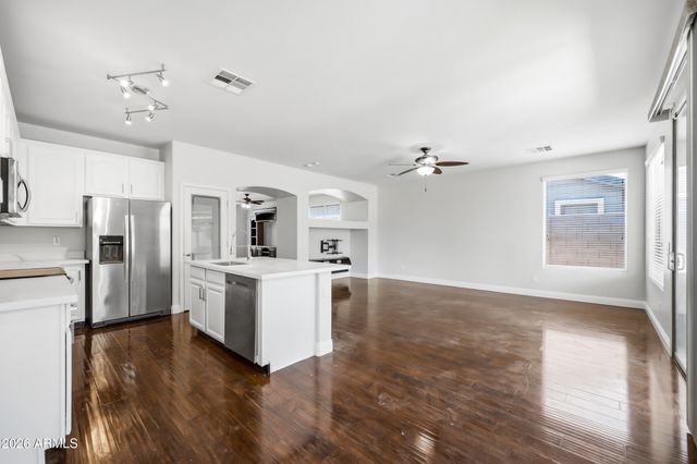 34634 N APPALOOSA Way, San Tan Valley, AZ 85144