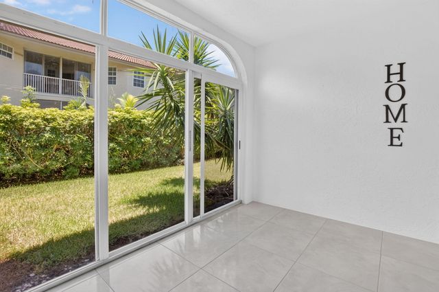 6665 VIA REGINA, Boca Raton, FL 33433