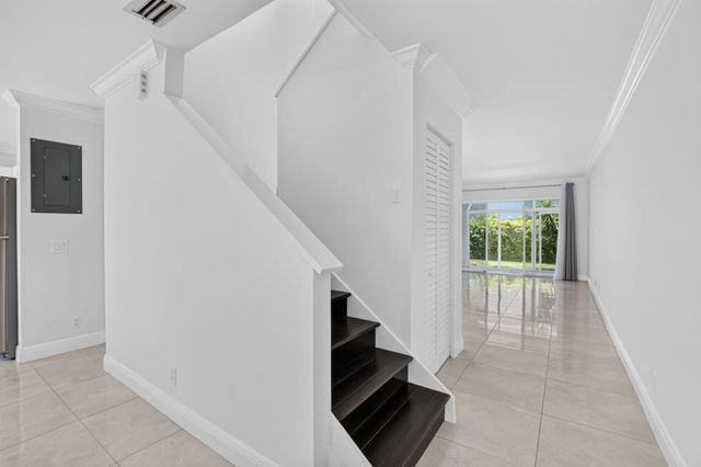 6665 VIA REGINA, Boca Raton, FL 33433