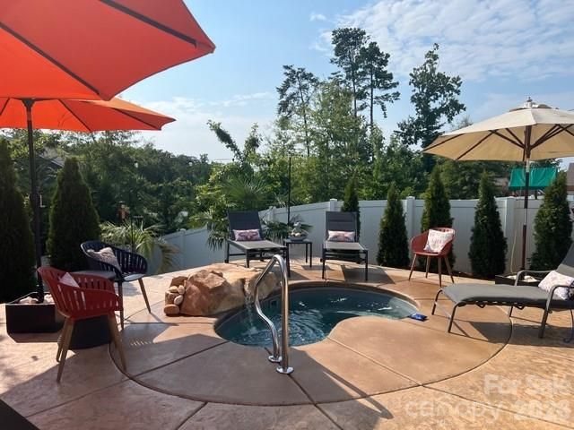 269 Robinwood Lane, Clover, SC 29710