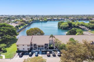 3100 NW 46th Street 203, Oakland Park, FL 33309