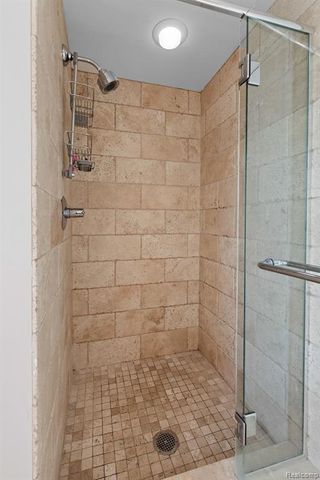 525 W Lafayette Boulevard 13C, Detroit, MI 48226