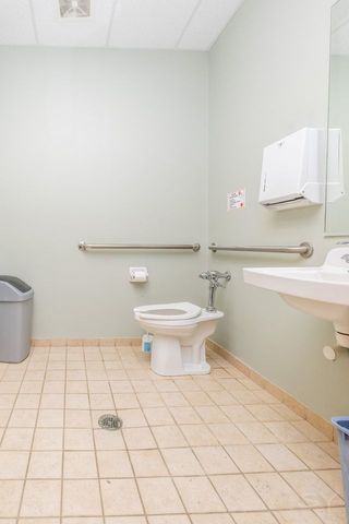 1510 Plainfield Road 5, Darien, IL 60561