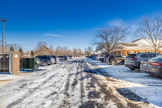 1510 Plainfield Road 5, Darien, IL 60561