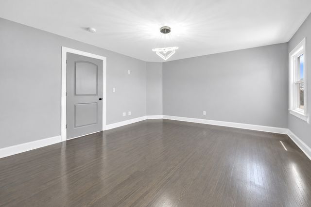 9436 S Spaulding Avenue, Evergreen Park, IL 60805