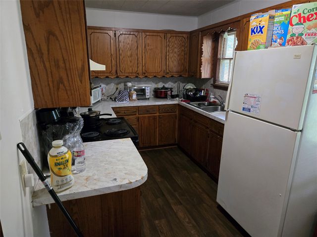 1805 Mill Street, Gainesville, TX 76240