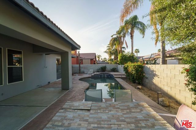 74616 Waterlily Circle, Palm Desert, CA 92260