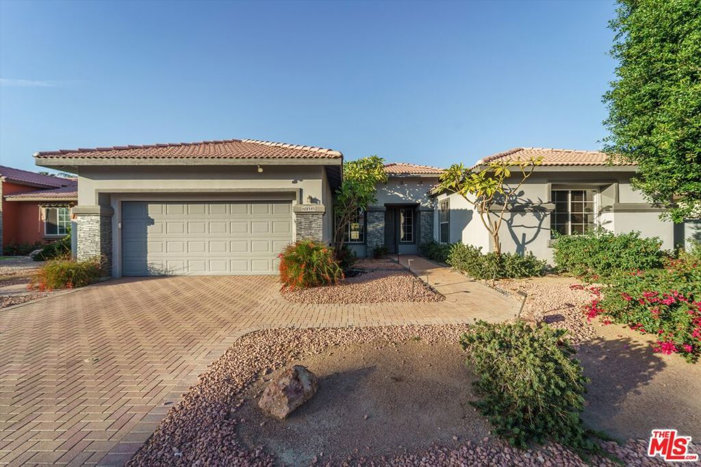 Image 33 of property listing at 74616 Waterlily Circle, Palm Desert, CA 92260