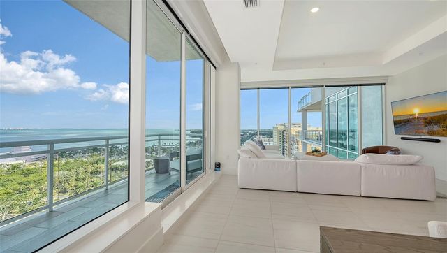 540 N TAMIAMI TRAIL 1702, Sarasota, FL 34236