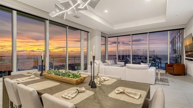 540 N TAMIAMI TRAIL 1702, Sarasota, FL 34236