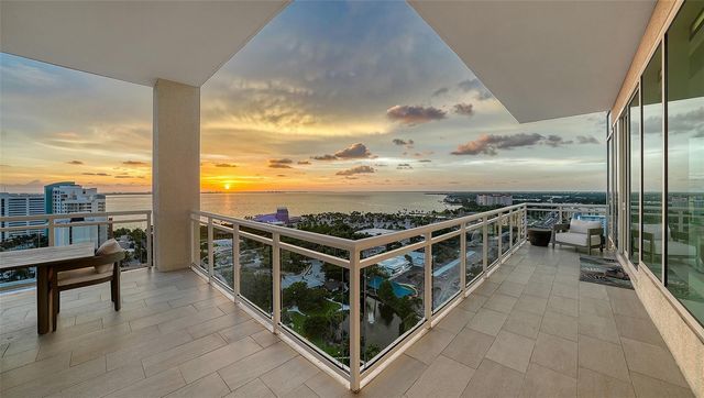 540 N TAMIAMI TRAIL 1702, Sarasota, FL 34236