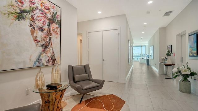 540 N TAMIAMI TRAIL 1702, Sarasota, FL 34236