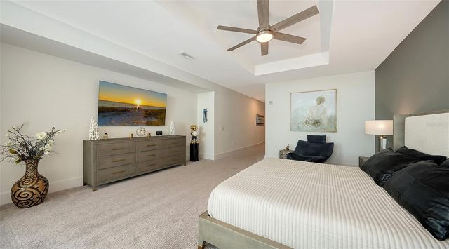 540 N TAMIAMI TRAIL 1702, Sarasota, FL 34236