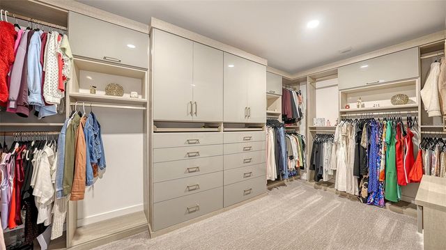 540 N TAMIAMI TRAIL 1702, Sarasota, FL 34236