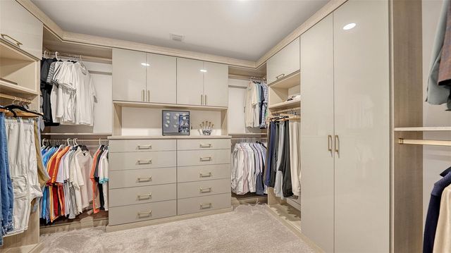 540 N TAMIAMI TRAIL 1702, Sarasota, FL 34236