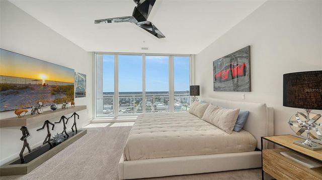 540 N TAMIAMI TRAIL 1702, Sarasota, FL 34236