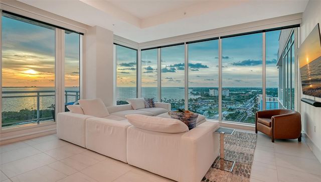 540 N TAMIAMI TRAIL 1702, Sarasota, FL 34236