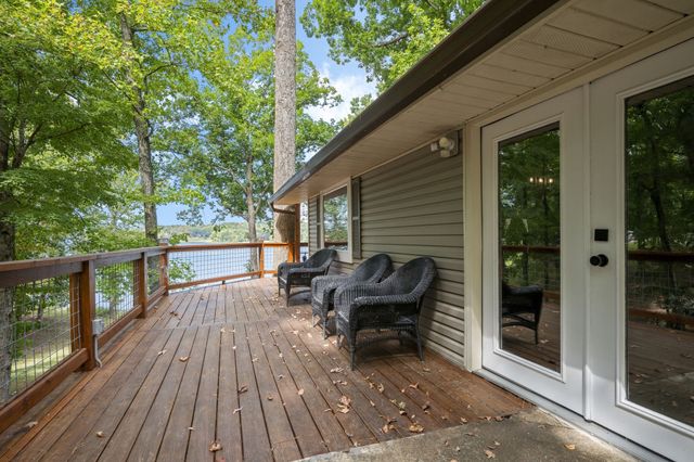 785 Big Richland Dr, Waverly, TN 37185