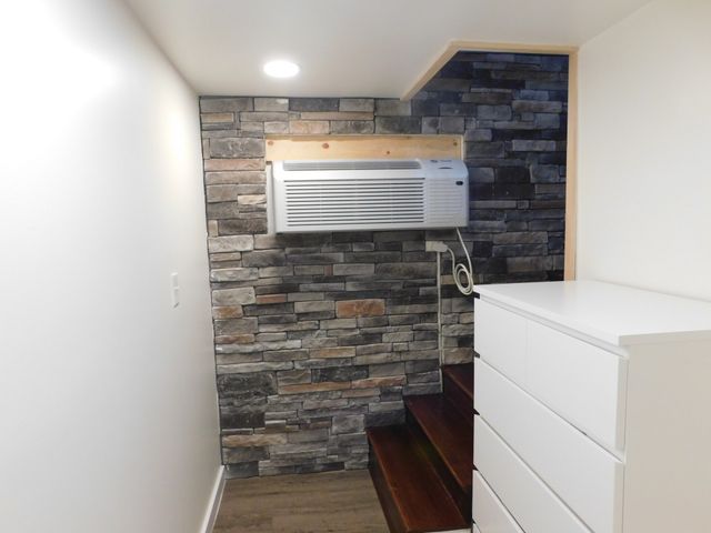 785 Big Richland Dr, Waverly, TN 37185