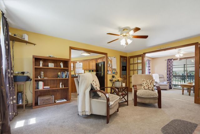 138 Cunningham Pond Road, Peterborough, NH 03458