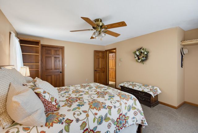 138 Cunningham Pond Road, Peterborough, NH 03458