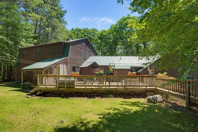 138 Cunningham Pond Road, Peterborough, NH 03458