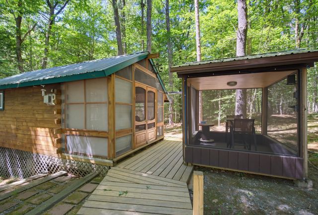 138 Cunningham Pond Road, Peterborough, NH 03458