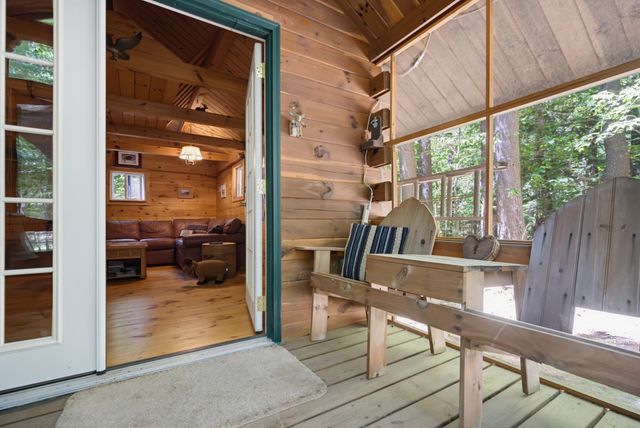 138 Cunningham Pond Road, Peterborough, NH 03458