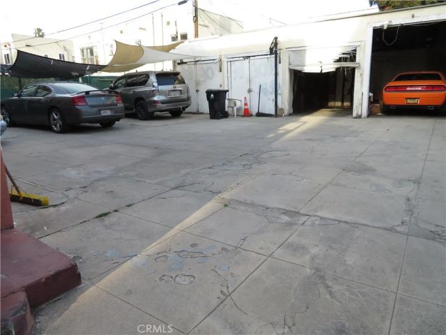 3830 S Figueroa Street, Los Angeles, CA 90037