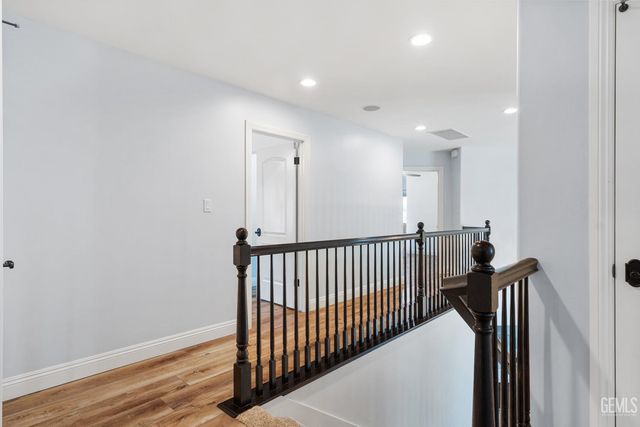 7233 Fountain Valley Drive, Bakersfield, CA 93308